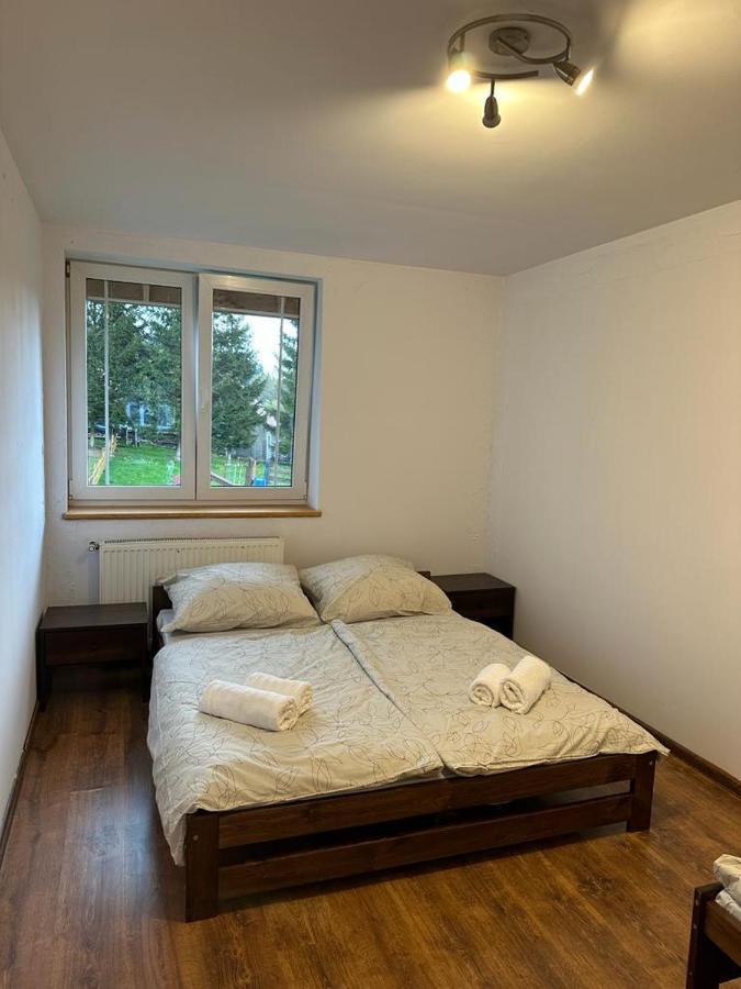 Agroturystyka Alpaka Konradow Apartment Konradow  ภายนอก รูปภาพ