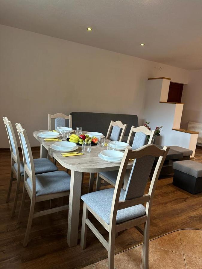 Agroturystyka Alpaka Konradow Apartment Konradow  ภายนอก รูปภาพ