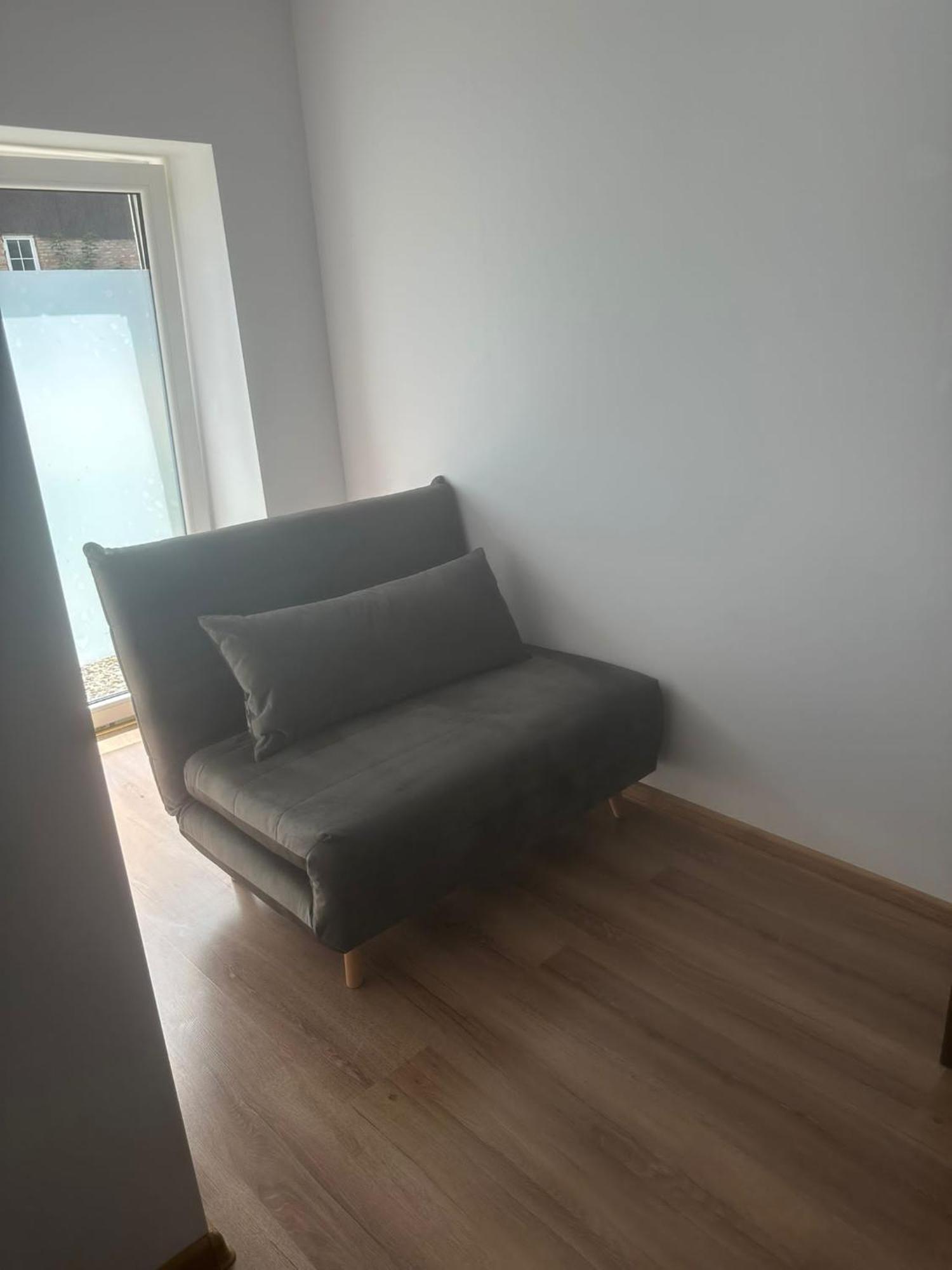 Agroturystyka Alpaka Konradow Apartment Konradow  ภายนอก รูปภาพ